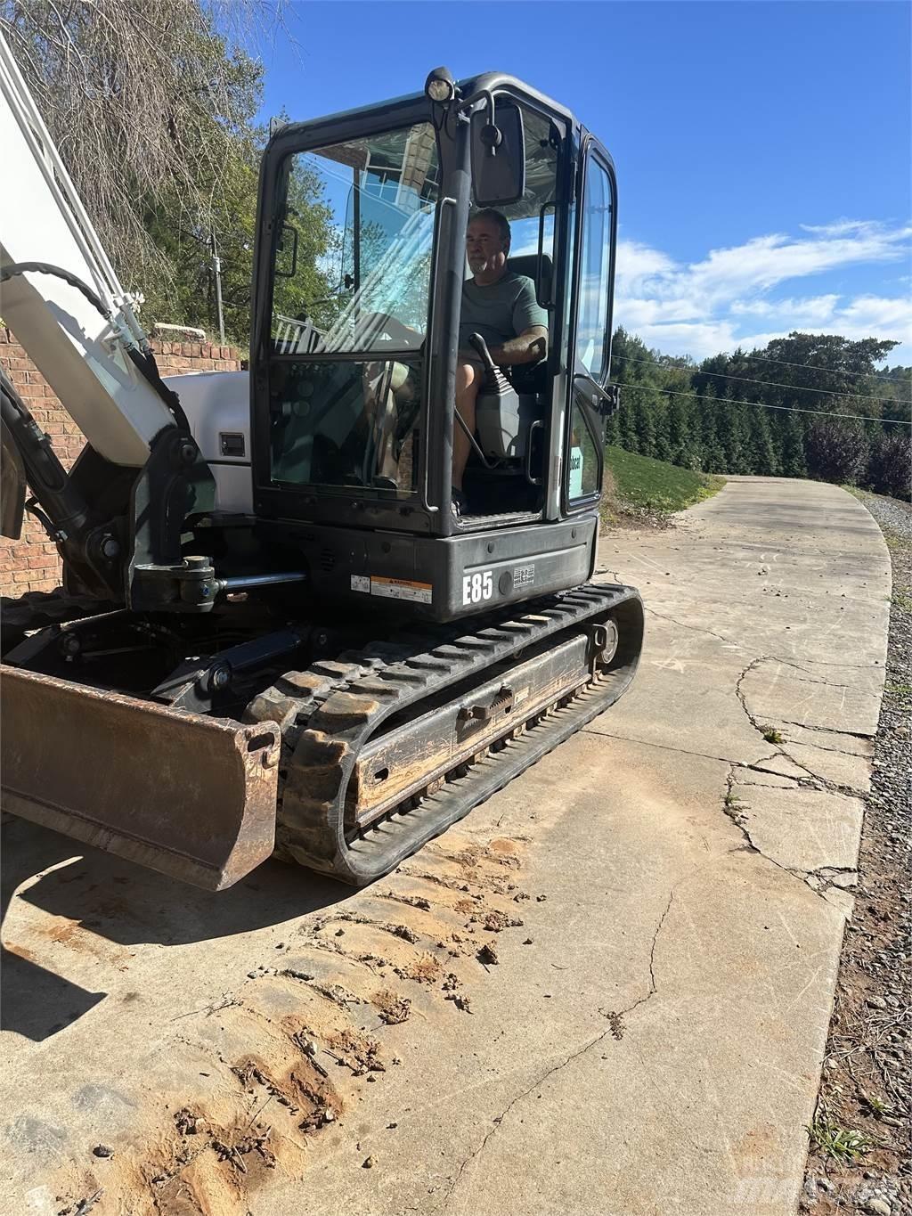 Bobcat E85 Pásové rýpadlá