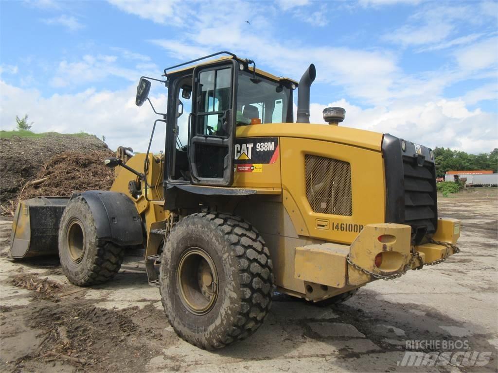 CAT 938M Kolesové nakladače
