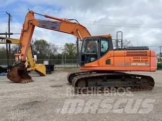Doosan DX225LC Pásové rýpadlá