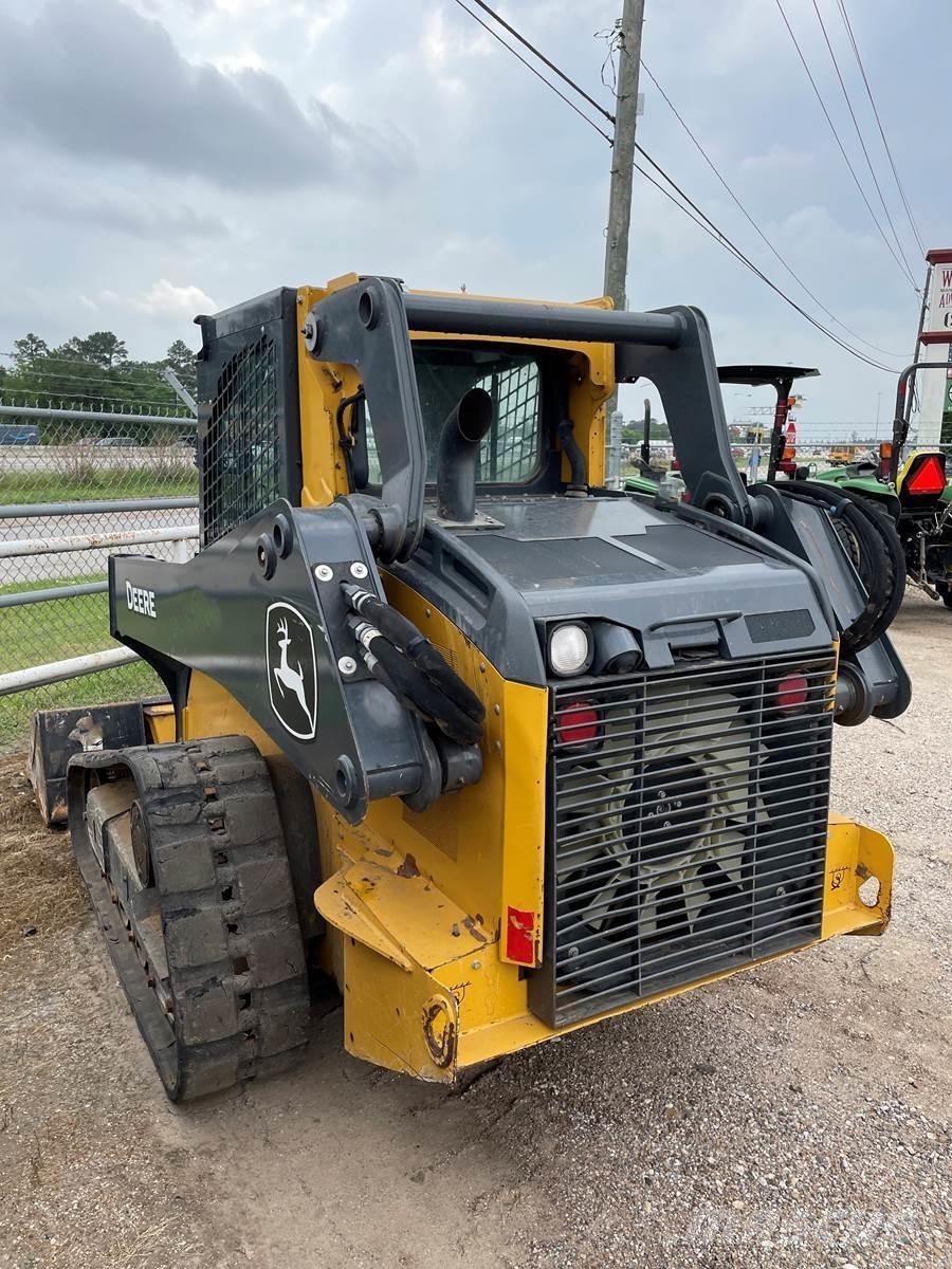 John Deere 325G Šmykom riadené nakladače