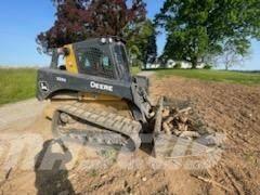John Deere 333G Šmykom riadené nakladače