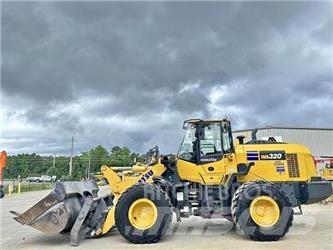 Komatsu WA320-8 Kolesové nakladače
