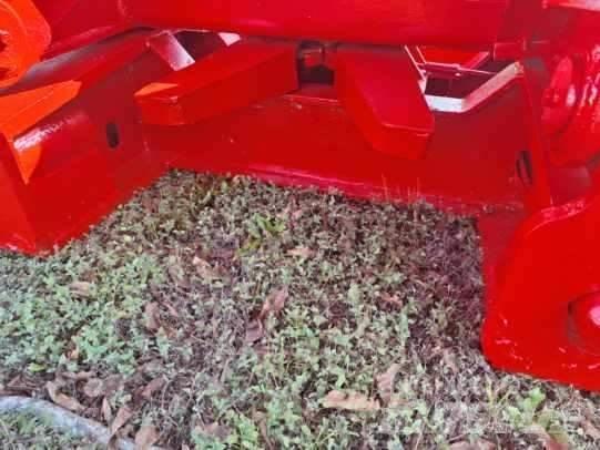 Landoll 325 Ďalšie nákladné vozidlá