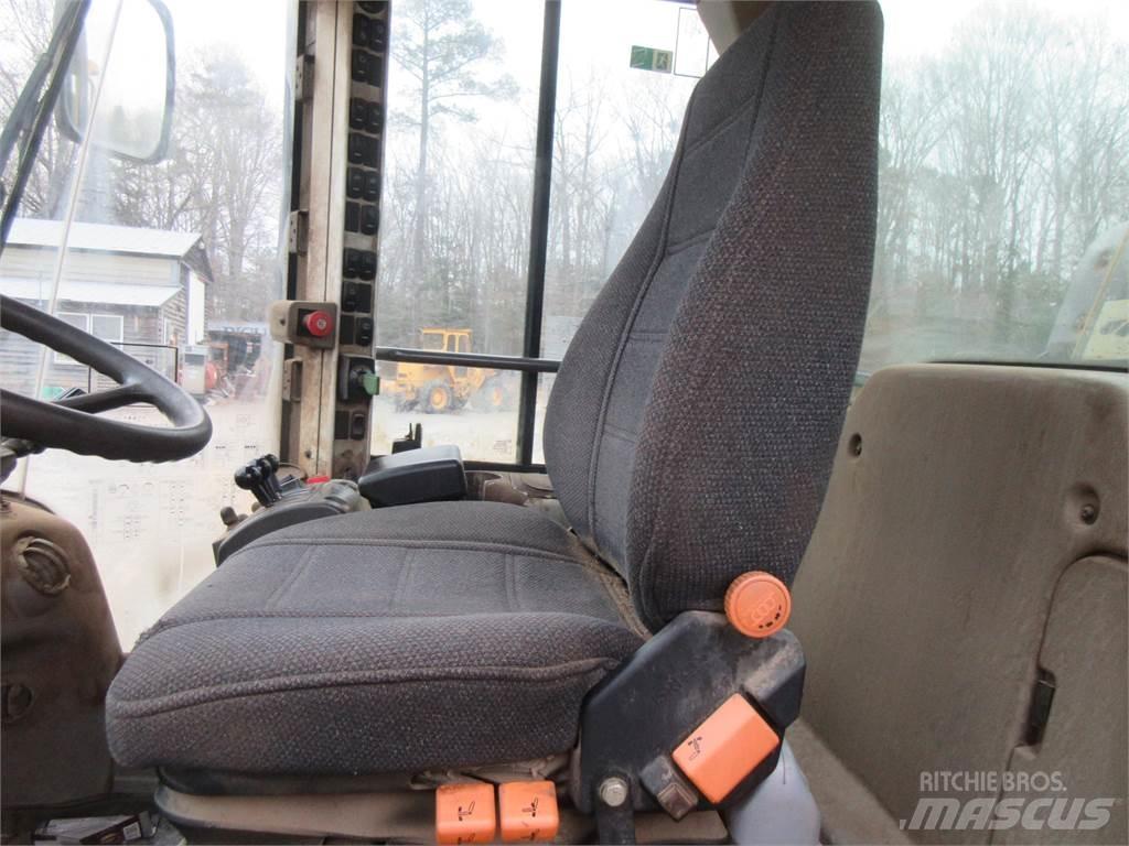 Volvo L90 Kolesové nakladače