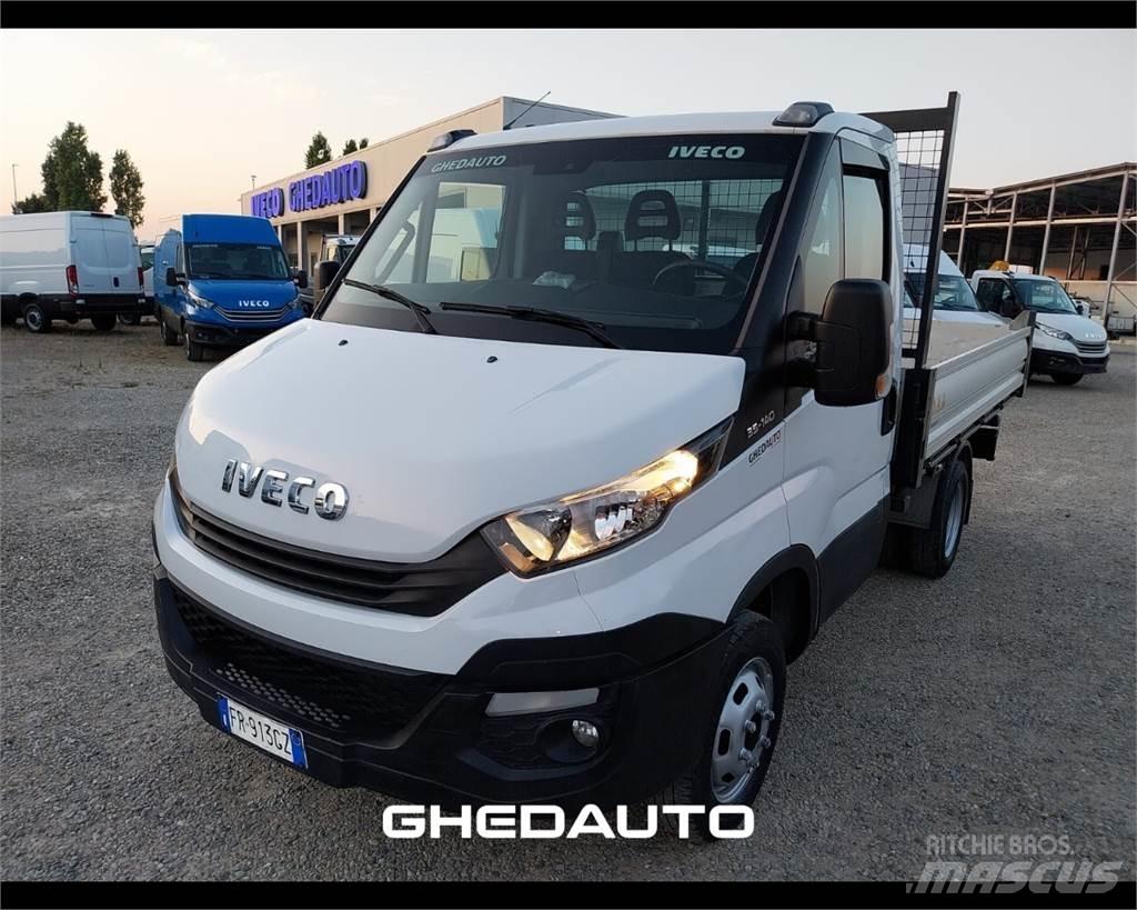 Iveco 35C14 Skriňová nadstavba
