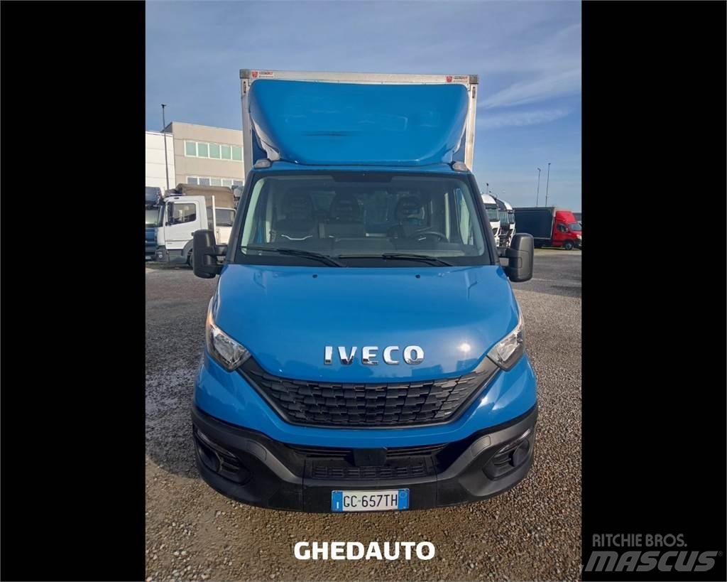 Iveco 35C16 Skriňová nadstavba