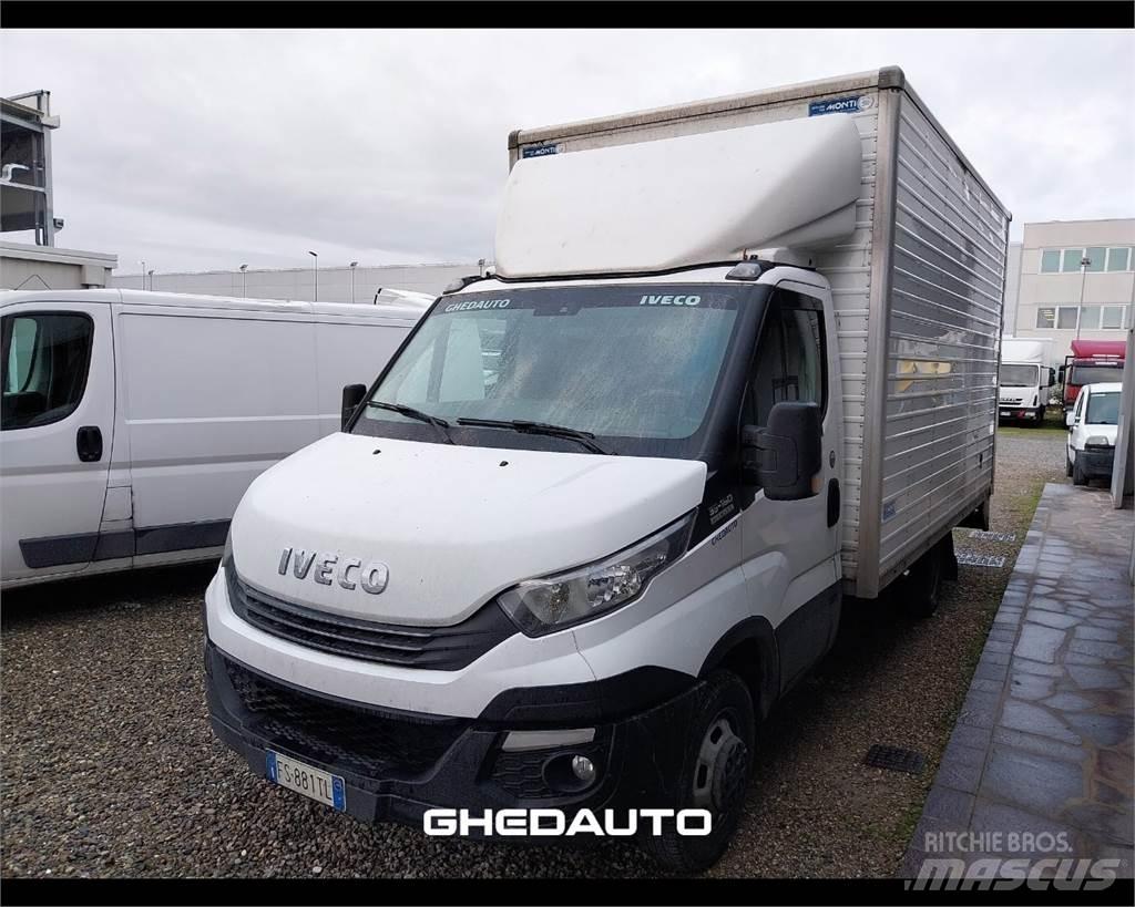 Iveco 35C18 Skriňová nadstavba