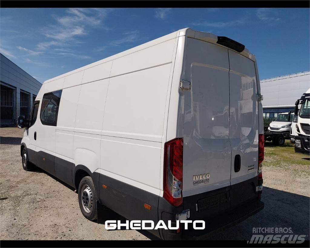 Iveco 35S16 Skriňová nadstavba