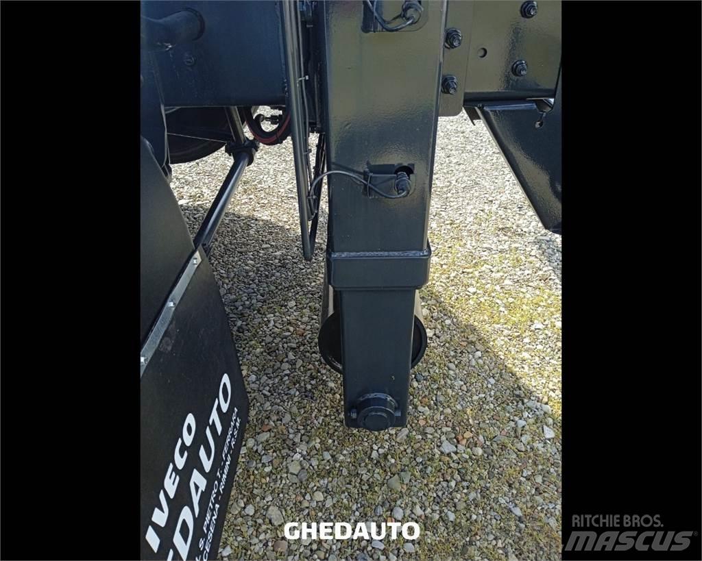 Iveco AS260S48Y/PS Skriňová nadstavba