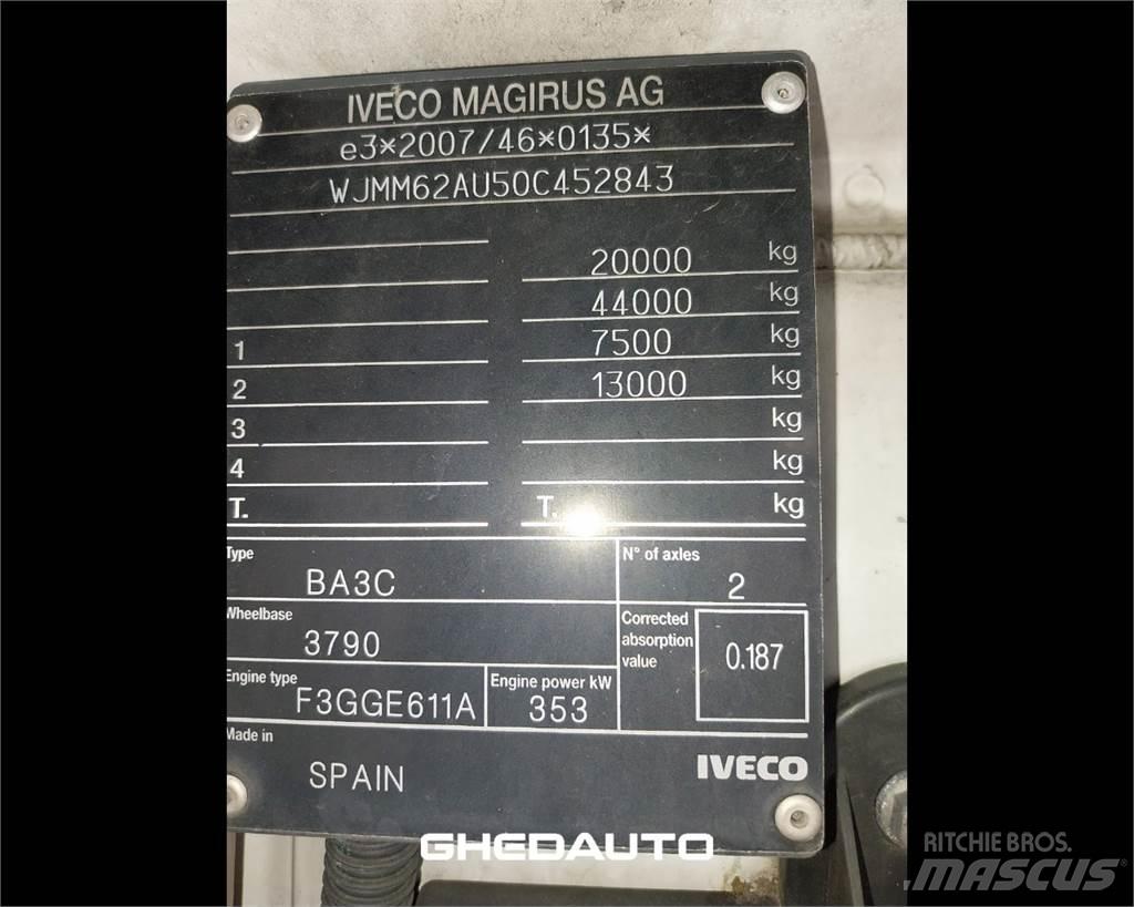 Iveco AS440S48 Skriňová nadstavba