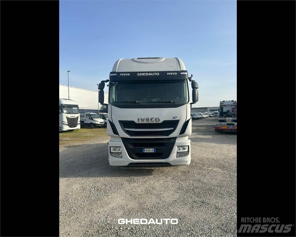 Iveco AS440S48 Skriňová nadstavba