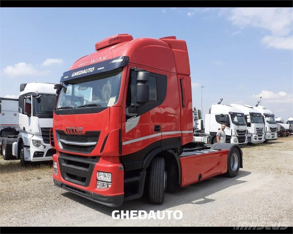 Iveco AS440S48T/P Skriňová nadstavba