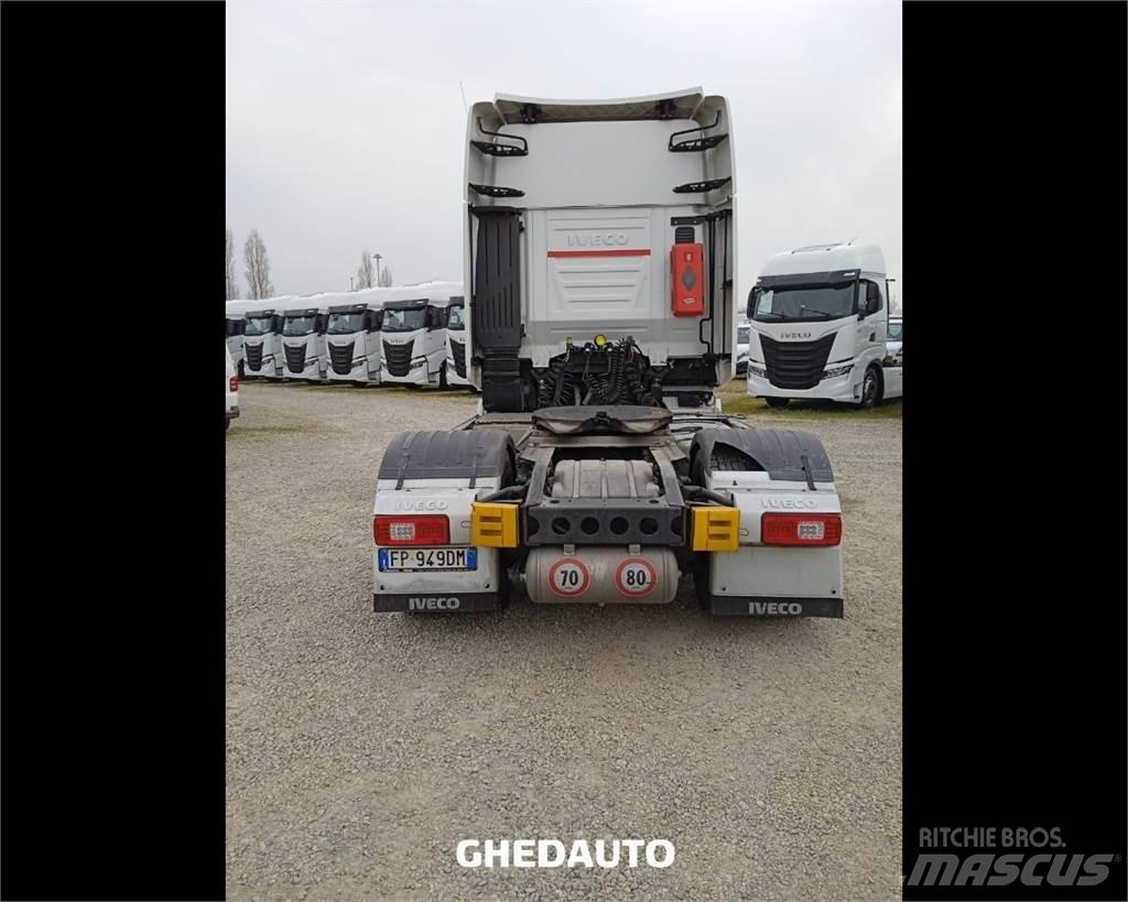 Iveco AS440ST/P Skriňová nadstavba