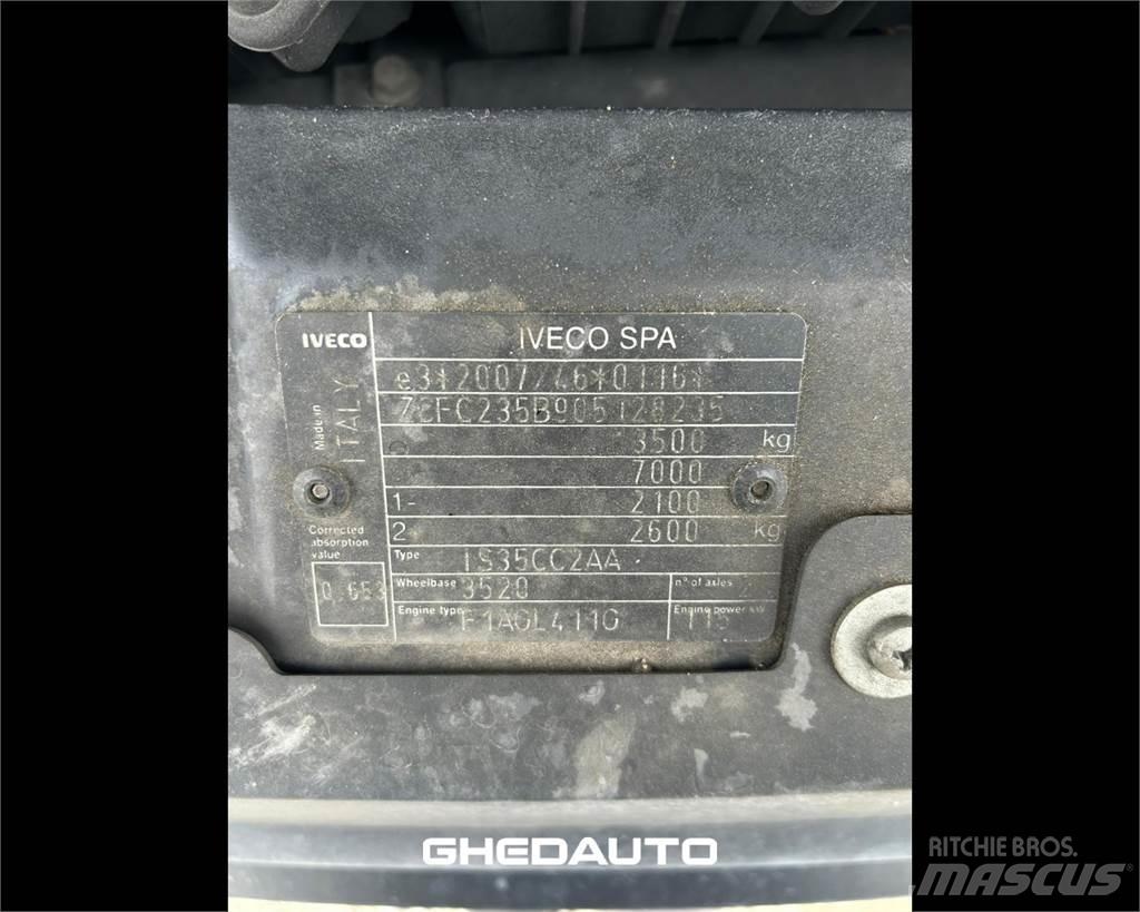 Iveco DAILY 35 Skriňová nadstavba