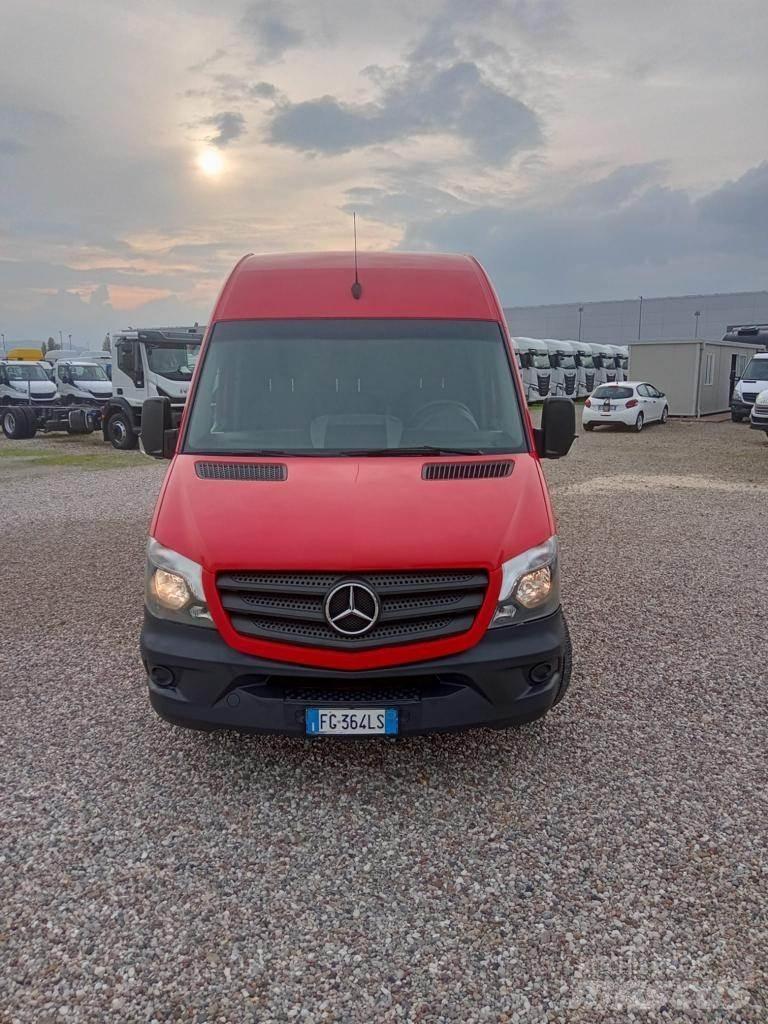 Mercedes-Benz SPINTER Skriňová nadstavba