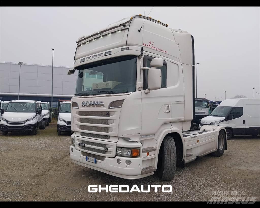 Scania R560 - TRATTORE Skriňová nadstavba