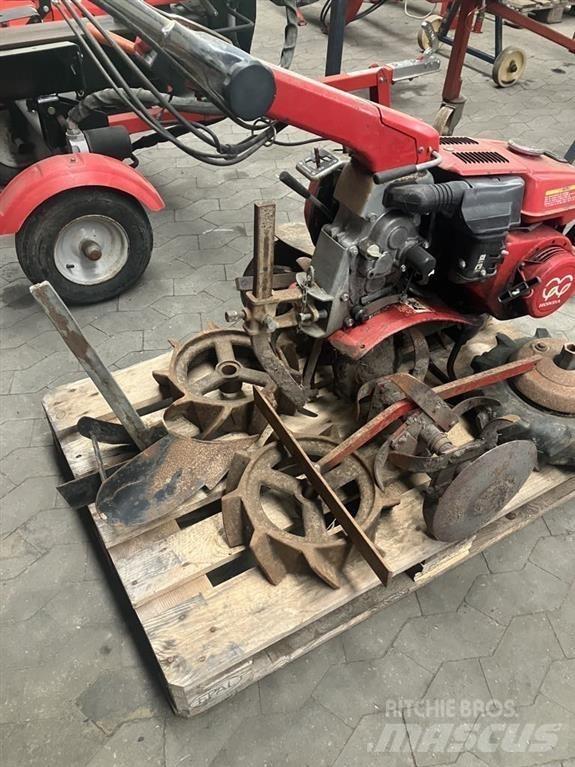 Honda F560 Kompaktné traktory