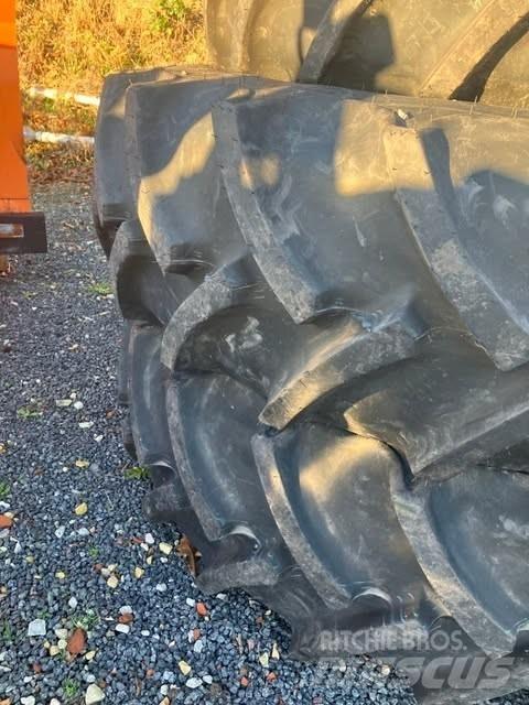 Mitas  Pneumatiky, kolesá a ráfiky