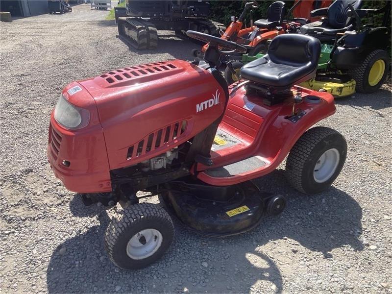 MTD RF 125 Kompaktné traktory