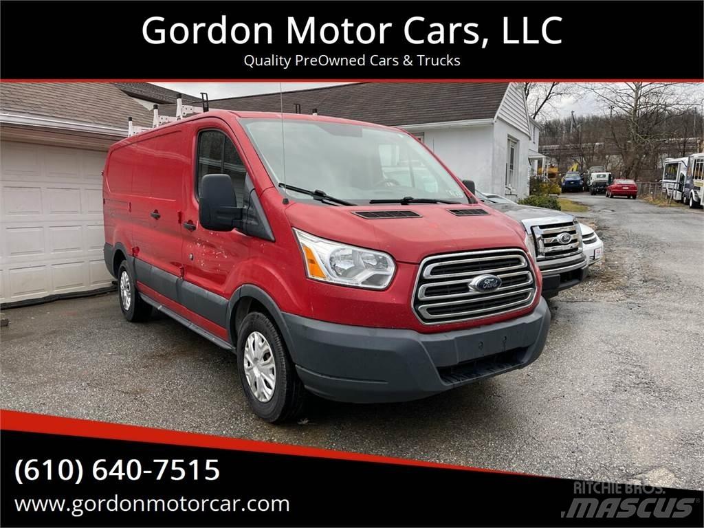 Ford Transit Skriňová nadstavba