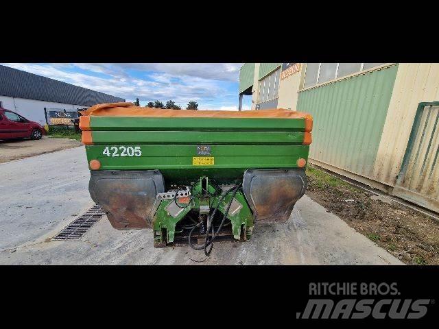 Amazone ZAM 2500 Rozmetadlá priemyselných hnojív