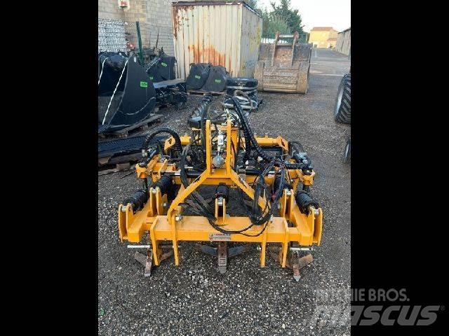  Autre CL6750SR45 Obrobenie pôdy