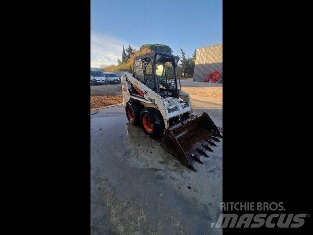 Bobcat S130 Manipulácia s materiálom - ostatné