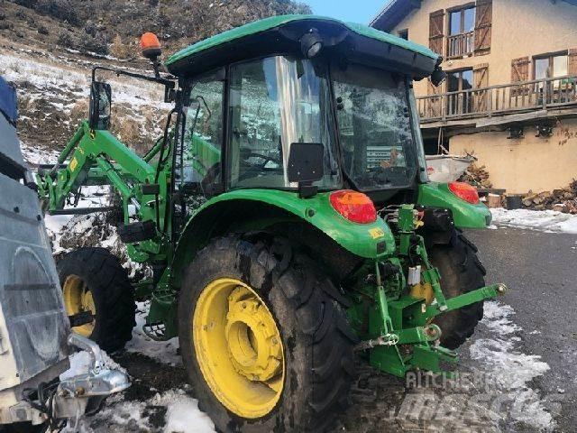 John Deere 5050E Traktory