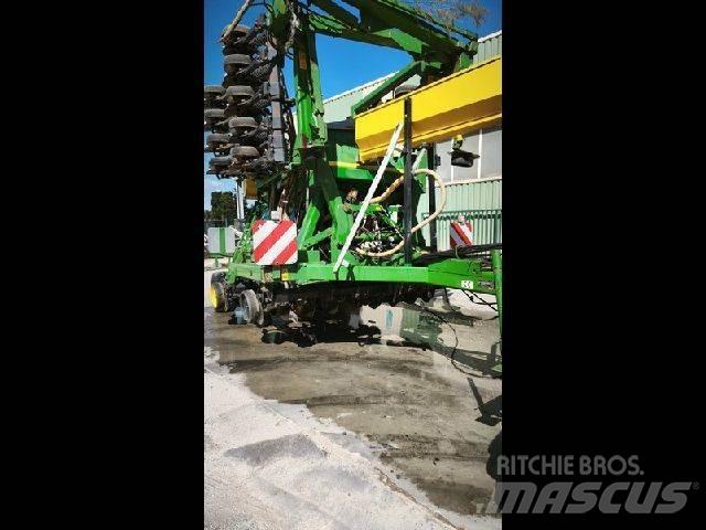 John Deere 750A Iné sejacie stroje a ich príslušenstvo