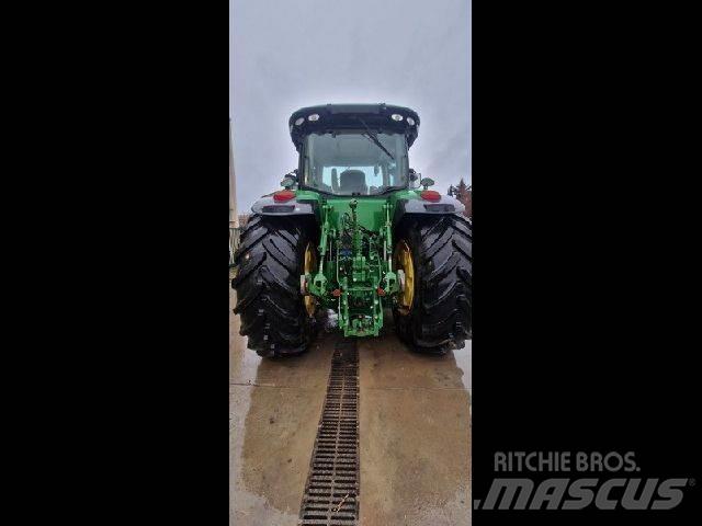 John Deere 8310R Traktory