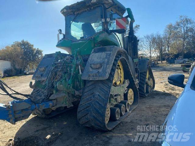 John Deere 8RX410 Traktory