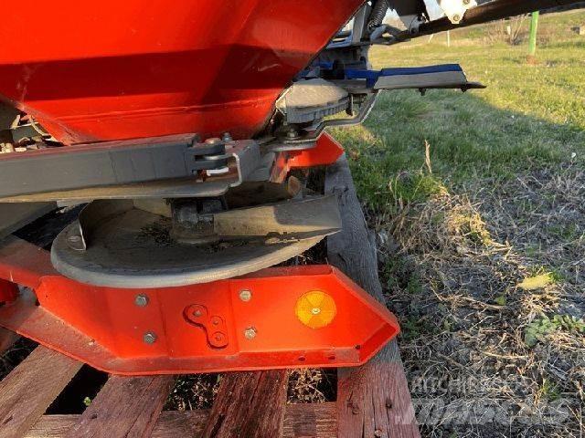 Kuhn AXIS 20.1W Rozmetadlá priemyselných hnojív