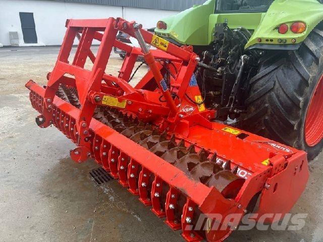 Kuhn HRB 303 D Brány