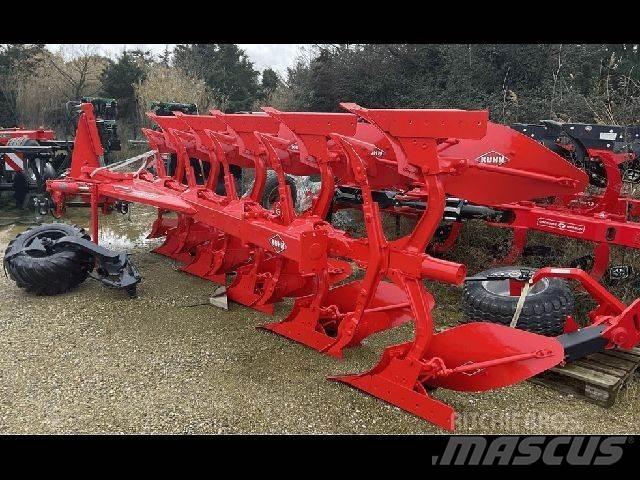 Kuhn VM153 Konvenčné pluhy