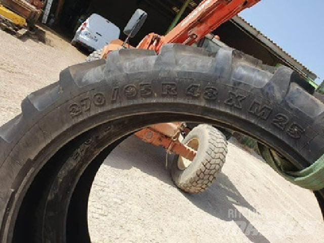 Michelin XM 25 Ďalšie poľnohospodárske stroje