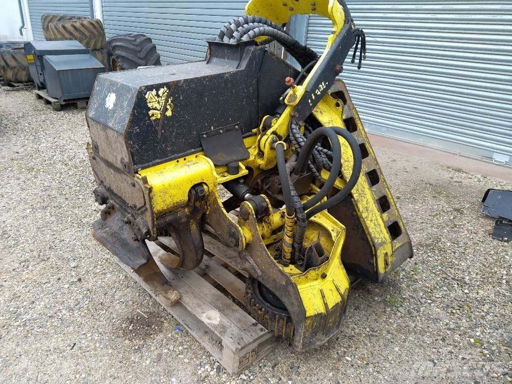 John Deere H415 Žatevné hlavy