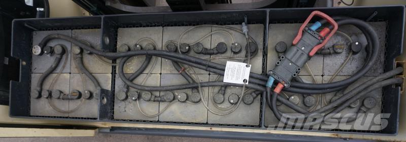 Hubtex S40E Bočný vysokozdvižný vozík