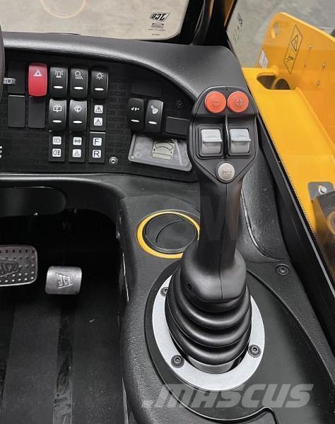 JCB 514-40 Teleskopické manipulátory