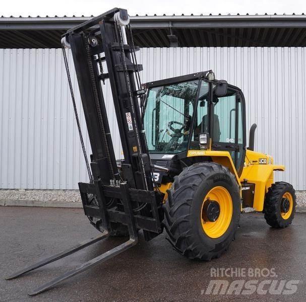 JCB 940-4 Terénne vysokozdvižné vozíky