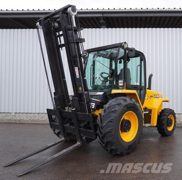 JCB 940-4 Terénne vysokozdvižné vozíky
