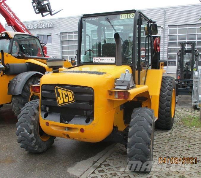 JCB 940-4 Terénne vysokozdvižné vozíky