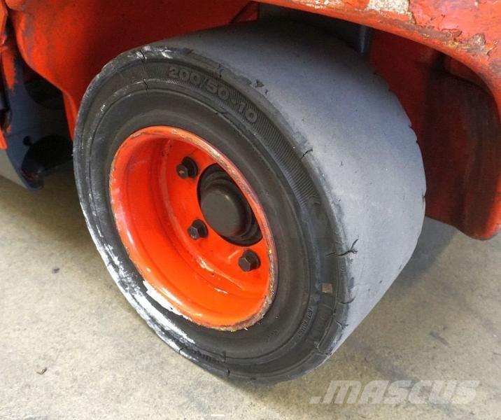 Linde E 30 387 Akumulátorové vozíky