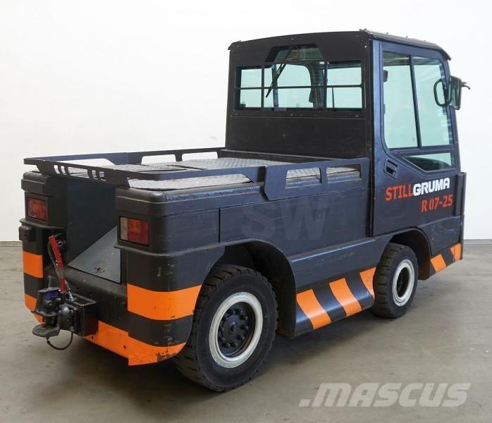 Still R07-25 Vlečné vozíky