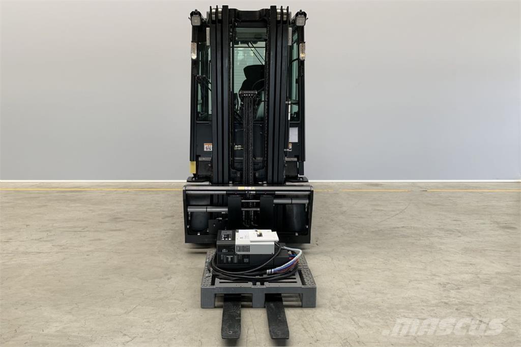 Hyster J2.50XN Akumulátorové vozíky