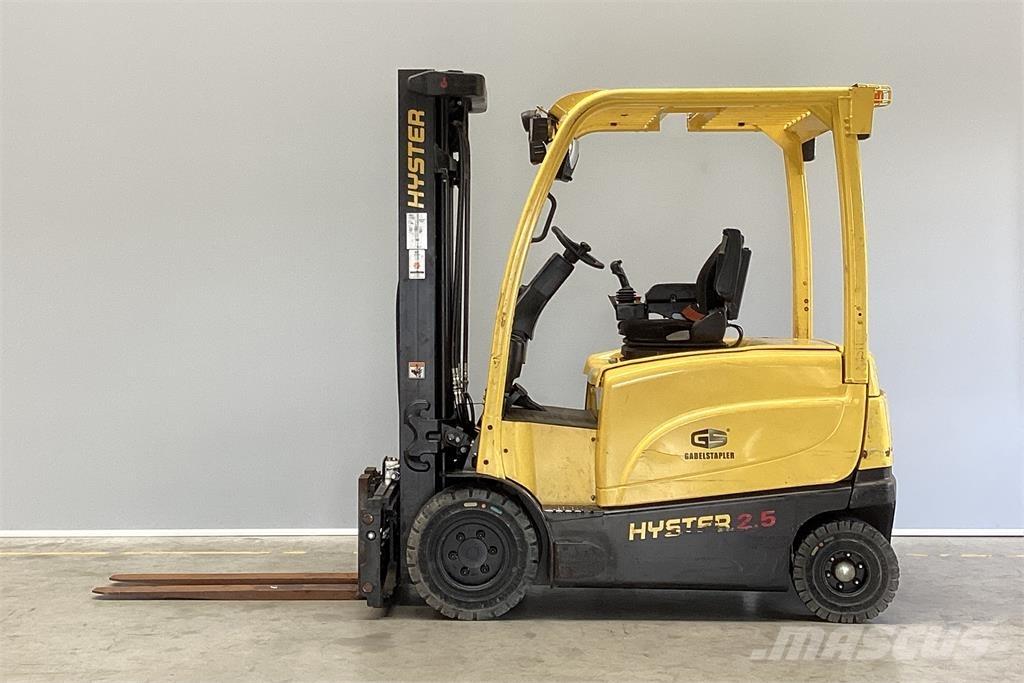 Hyster J2.5XN Akumulátorové vozíky