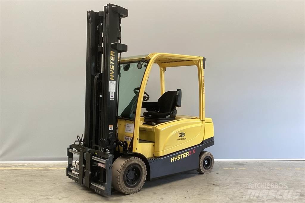 Hyster J3.5XN Akumulátorové vozíky
