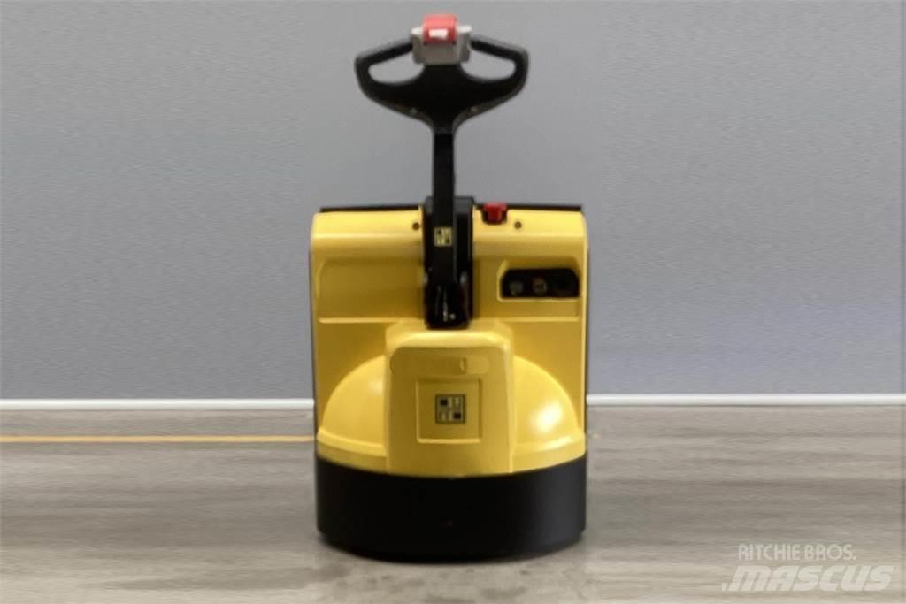 Hyster P1.6 Ručne vedené vysokozdvižné vozíky