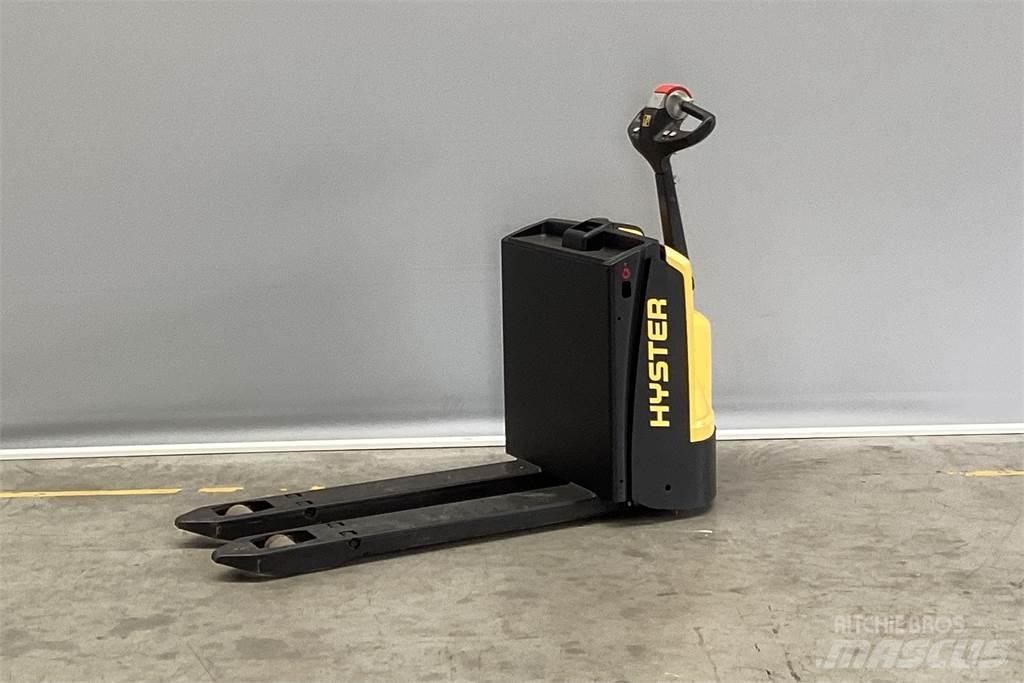 Hyster P1.6 Ručne vedené vysokozdvižné vozíky