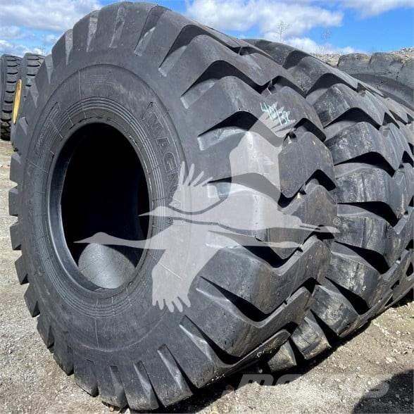  MAGNA 23.5X25 Pneumatiky, kolesá a ráfiky