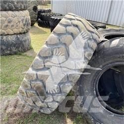  MAXAM 20.5R25 Pneumatiky, kolesá a ráfiky
